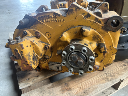 Ansamblu cutie de transfer cu hidromotor ZF 2AVG100 [3]