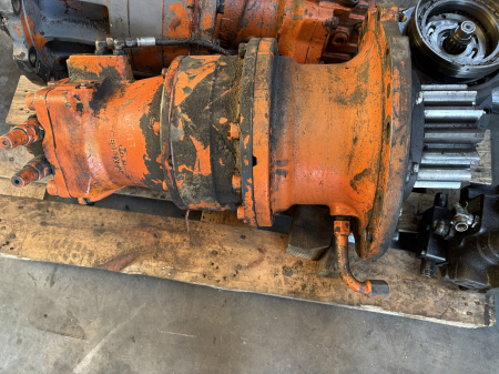 Hidromotor de rotire - Ansamblu Hidromotor Kawasaki M2X146B-CHB cu Reductor Hitachi HMGP10MB - Hitachi EX200-5