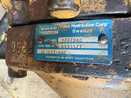 Ansamblu Hidromotor Volvo W23437-66C cu Reductor Brevini ROT 75 43.5 [2]