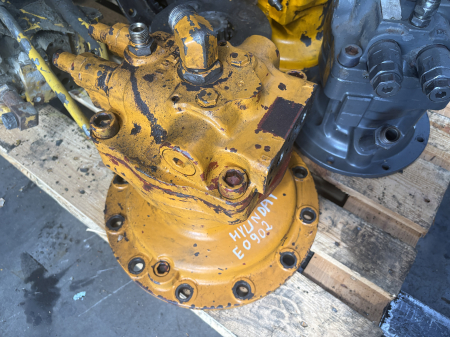 Hidromotor de rotire - Ansamblu reductor cu hidromotor rotire Hyundai E0902 - excavatoare Hyundai seria R