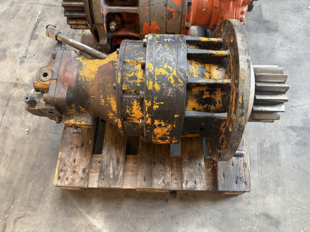Ansamblu reductor cu hidromotor rotire KPM M2X146B - JCB JS240 [1]