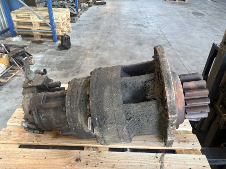 Hidromotor de rotire - Ansamblu reductor cu hidromotor rotire Trasmital Bonfiglioli 711T2-3007A