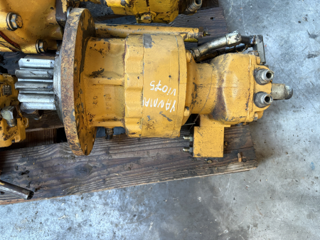 Hidromotor de rotire - Ansamblu reductor cu hidromotor rotire Yanmar VIO75