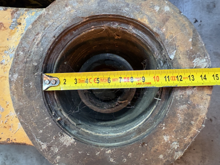 Articulație tip H, diametru interior 105.85mm, lungime 820mm, lățime 520,400mm [2]