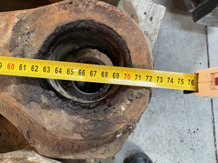 Articulație tip H, diametru interior 65mm, lungime 720mm, lățime 290mm [1]