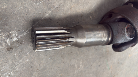 Cardane și axe cardanice - Ax cardanic lungime totală 1100mm cu capete canelate de 29, 15 și 14 dinți