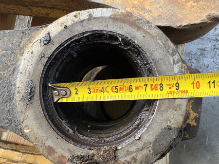 Bielă prindere cupă 3207-2392, diametru interior 70mm, lungime 680mm, interax 510mm [3]
