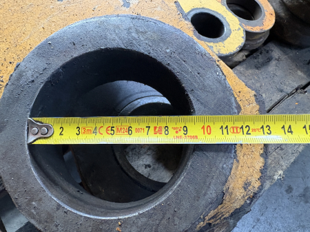 Bielă prindere cupă diametru interior 95,70mm, lungime 750mm, interax 570mm [3]