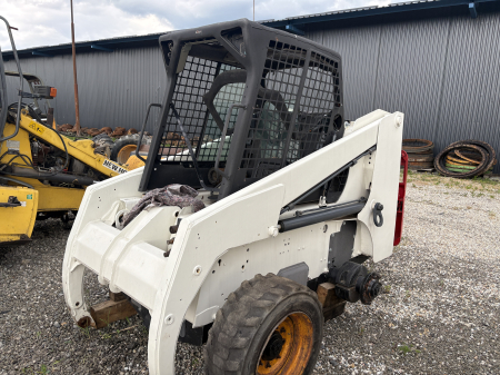 Mini-încărcătoare pe Roți - Bobcat 863 cu motor Kubota V3300-T - Dezmembrări.