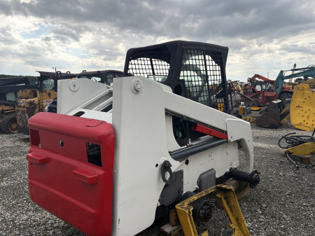 Bobcat 863 cu motor Kubota V3300-T - Dezmembrări. [1]