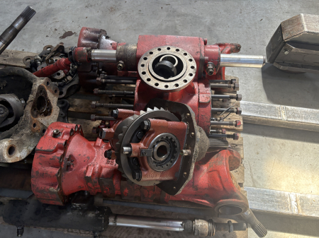 Componente punți, butuci, fuzete și diferențiale - Carcasă punte 27006004650