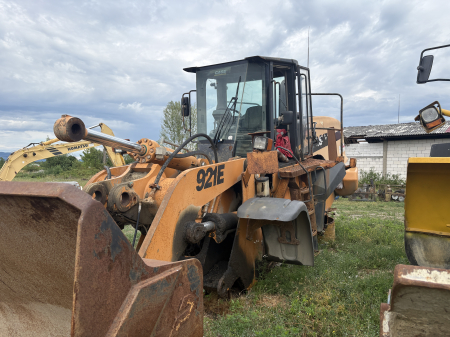 Încărcătoare Frontale - Case 921F cu motor FPT Cursor 9 - Dezmembrări