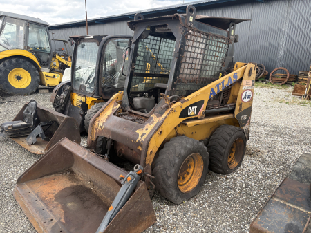 Mini-încărcătoare (Skid Steer) - Caterpillar 216B3 cu motor Cat 3024C - Dezmembrări