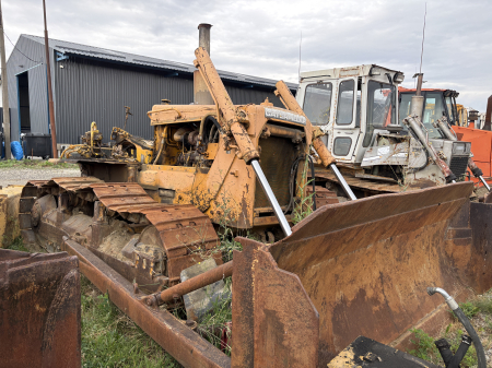 Buldozere - Caterpillar D6 cu motor 3306 - Dezmembrări.