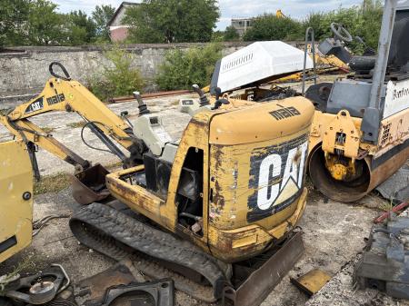 Caterpillar Maia cu motor C4.4 - Dezmembrări. [3]