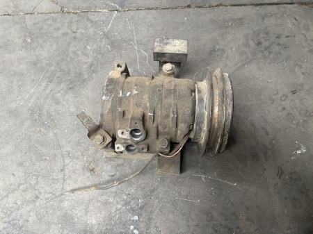 Compresor - Compresor de aer condiționat Denso 247300-0510 - Komatsu PC350