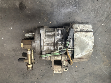 Compresor - Compresor de aer condiționat Sanden U 4604, 0219982670