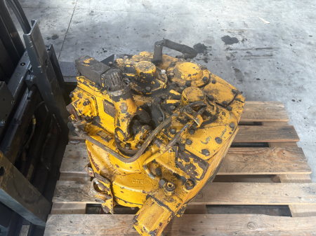 Piese Utilaje - Cutie de viteze Hanomag G421