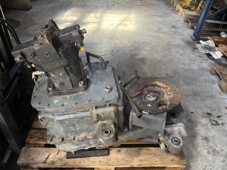 Piese Utilaje - Cutie de viteze ZF 3AVG-310