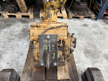 Piese Utilaje - Cutie de viteze ZF 3AVG-310 - Komatsu D65