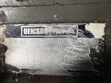 Distribuitor hidraulic Denison Hydraulics ZDV-AB-01-5-S0-D1 [1]