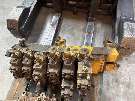Distribuitoare hidraulice - Distribuitor hidraulic Hydraulique 7260 01 - 6 sectii