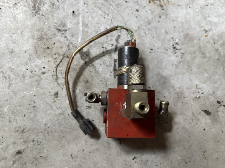 Piese Utilaje - Distribuitor hidraulic Kawasaki Precision Machinery 1KWE5G-20 / G24R-104A - 1 secție