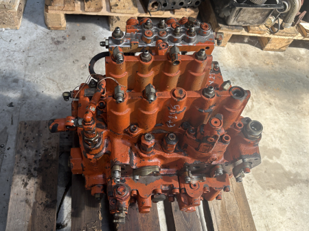 Distribuitor hidraulic Kayaba C0170-51011 - Fiat-Hitachi EX215 [2]