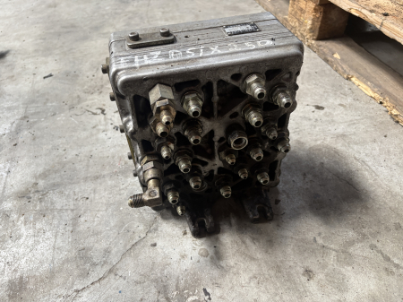 Hidraulică - Distribuitor hidraulic Kayaba C0400-60011 - secțional - Fiat-Hitachi ZX250