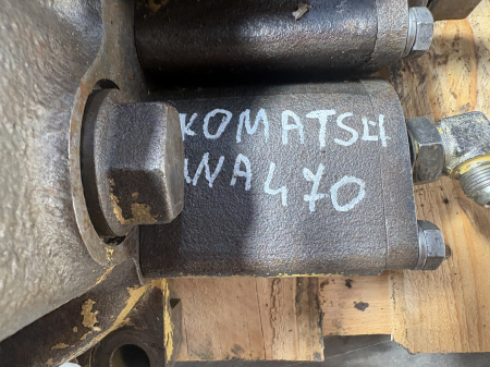Distribuitor hidraulic Komatsu 421-N24-H720 RV 32 - Komatsu WA470 [1]