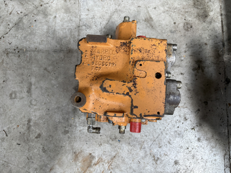 Piese Utilaje - Distribuitor hidraulic Marrel Hydro 482571J/04