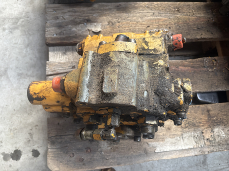 Distribuitor hidraulic Rexroth 308512 E36 - 2 secțiuni [1]