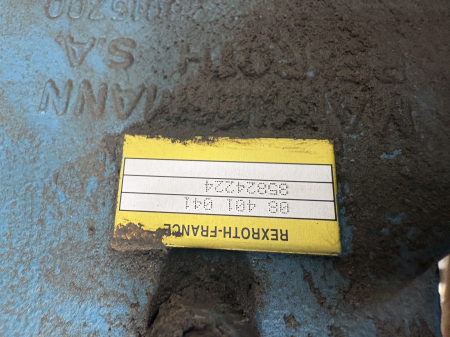 Distribuitor hidraulic Rexroth-France 08 401 041 / 85824224 - 7 secțiuni [1]