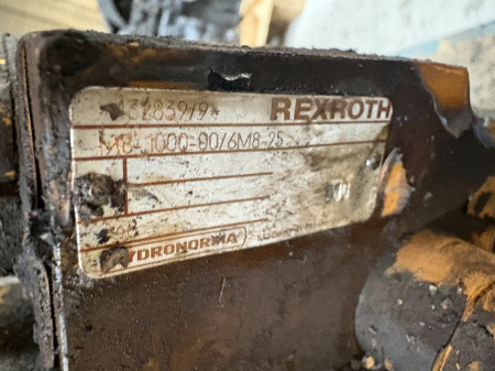 Distribuitor hidraulic Rexroth Hydronorma M8-1000-90/6M8-25 - 6 secții [3]