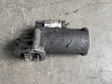 Electromotor cu 12 dinți [1]