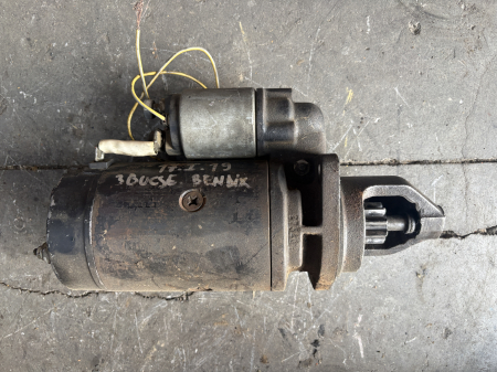 Piese Utilaje - Electromotor cu 9 dinți Bosch 0 005 334 215