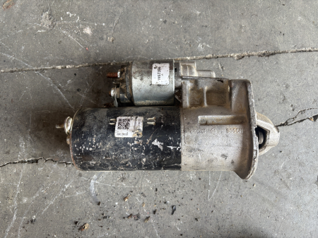 Electromotoare - Electromotor cu 9 dinți Bosch 0001108153