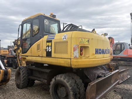 Excavatoare pe Roții - excavator-roti-komatsu-pw160es-7k-dezmembrari