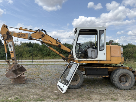 Excavator pe roți Liebherr A 308 (motor Deutz) – Dezmembrări [1]