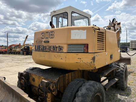 Excavator pe roți Liebherr A 308 (motor Deutz) – Dezmembrări [6]