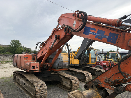 Excavatoare - Fiat-Hitachi EX215 cu motor Isuzu 6BG1T - Dezmembrări