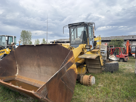 Încărcătoare Frontale - Furukawa 365 cu motor Mitsubishi 6D16 - Dezmembrări