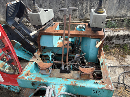 Hanix Miniexcavator cu diverse motoare - Dezmembrări [1]