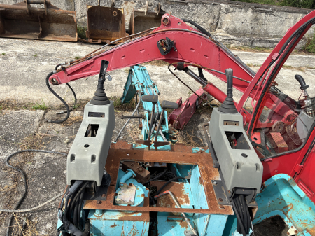 Hanix Miniexcavator cu diverse motoare - Dezmembrări [3]