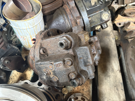 Piese Utilaje - Hidromotor de marș Hitachi HMV116HF-23A