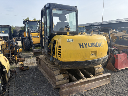 Hyundai R55-7 cu motor Yanmar 4TNV94L-XHYBC 40kW - Dezmembrări [3]