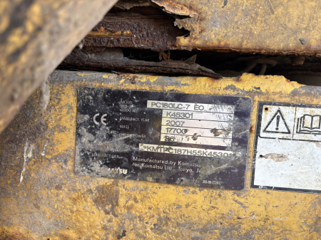 Komatsu PC 180 LC-7 cu motor Komatsu SAA4D107E-1 - Dezmembrări [3]