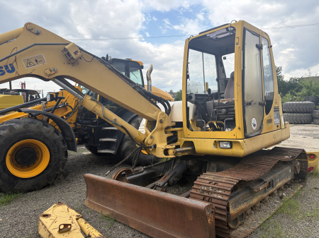 Komatsu PC110R cu motor Komatsu 4D102E - Dezmembrări [1]