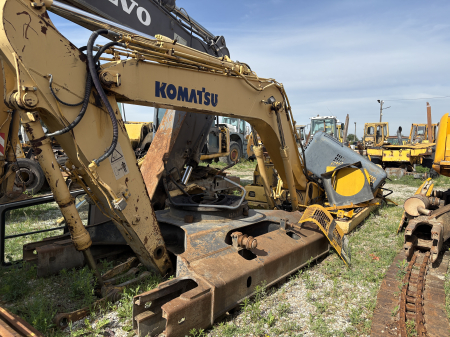 Excavatoare - Komatsu PC180 NLC cu motor Komatsu SAA4D107E-1 - Dezmembrări