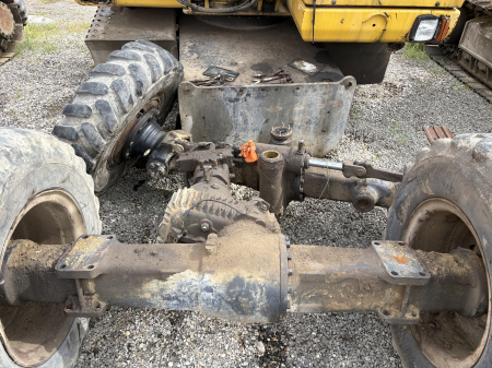 Komatsu PW140 cu motor Komatsu SAA4D107E-1 - Dezmembrări [1]